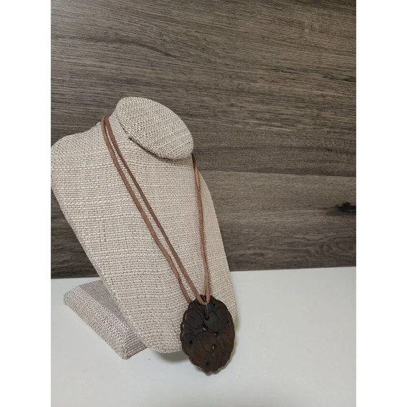 Womens Necklace Brown Jade Like Stone Carved with Koi Fish on Leather Chain - Picture 3 of 8